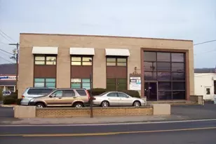 59 Amity Rd, New Haven, CT 06515 - Photo 1