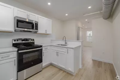 584 Main Street #B, Middletown, CT 06457 - Photo 1