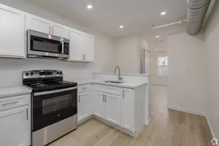 584 Main St, Middletown, CT 06457 - Photo 1