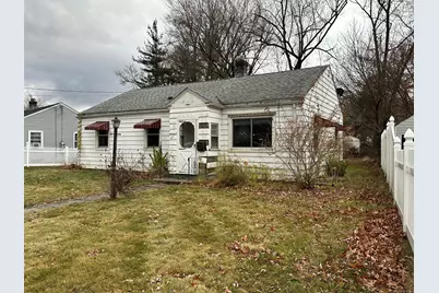 67 Mayflower Street, West Hartford, CT 06110 - Photo 1