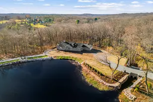 3035 Long Hill Rd, Guilford, CT 06437 - Photo 1