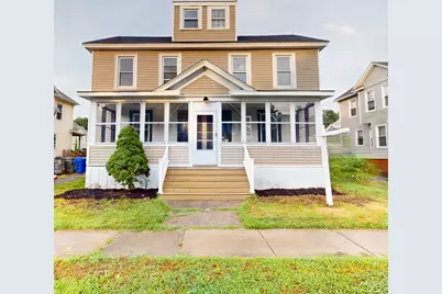 26 Bigelow Avenue #Right Side, Enfield, CT 06082 - Photo 1