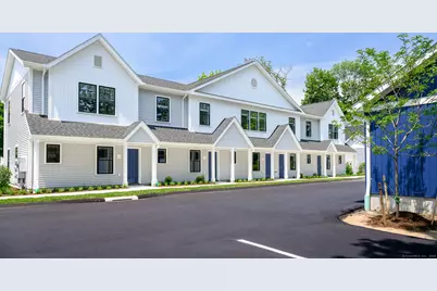 138 Boston Post Road #8, East Lyme, CT 06333 - Photo 1