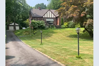 900 Orange Center Road, Orange, CT 06477 - Photo 1