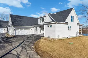 760 Shennecossett Rd, Groton, CT 06340 - Photo 1