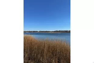 11 Manitou Ct, Westport, CT 06880 - Photo 9