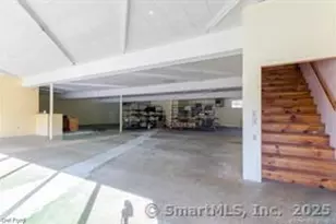 727 Boswell Ave, Norwich, CT 06360 - Photo 1