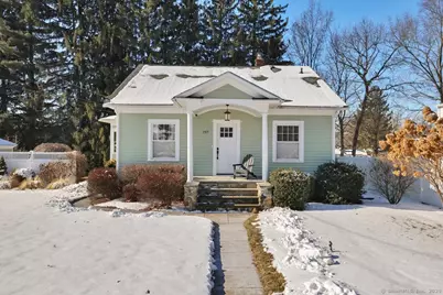 197 White Avenue, Middlebury, CT 06762 - Photo 1