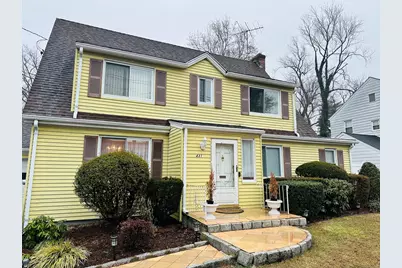 431 Strawberry Hill Avenue, Stamford, CT 06902 - Photo 1