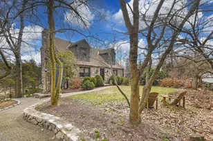 24 Cartbridge Rd, Weston, CT 06883 - Photo 1