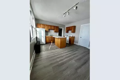 45-47 School Street #3W, Hartford, CT 06106 - Photo 1