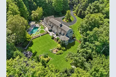 4 Longwood Drive, Redding, CT 06896 - Photo 1