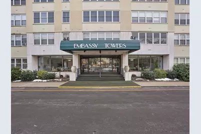 2625 Park Avenue #14B, Bridgeport, CT 06604 - Photo 1