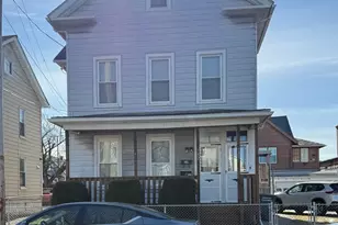 580 Shelton St, Bridgeport, CT 06608 - Photo 1