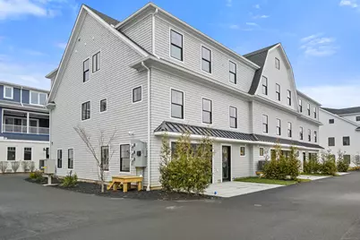 345 Reef Road #B4, Fairfield, CT 06824 - Photo 1