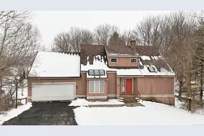 916 North Farms Road, Wallingford, CT 06492 - Photo 1