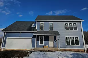 590 Curtiss St, Southington, CT 06489 - Photo 1