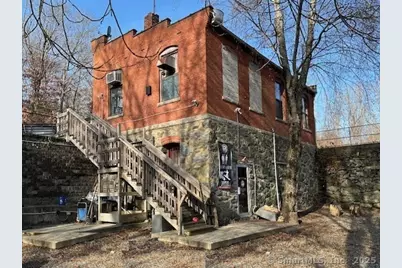 685 North Main Street, Norwich, CT 06360 - Photo 1