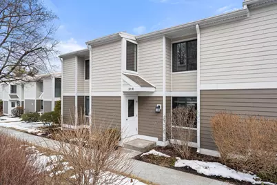 34 Lawson Lane #34, Ridgefield, CT 06877 - Photo 1