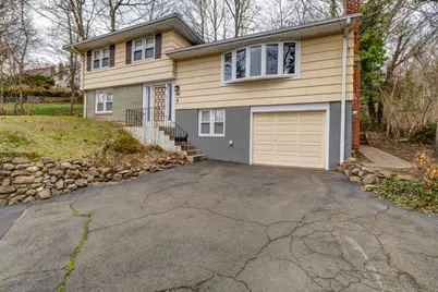 1190 Forest Road, New Haven, CT 06515 - Photo 1