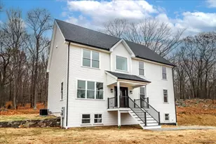 38 Aunt Pattys Ln W, Bethel, CT 06801 - Photo 1