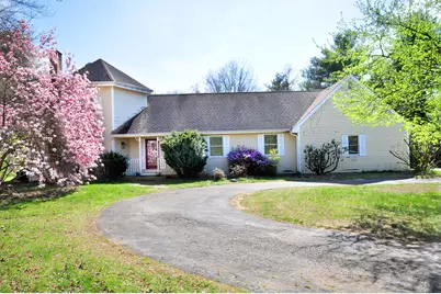 109 East Weatogue Street, Simsbury, CT 06070 - Photo 1