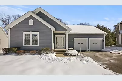 10 Chamberlain Crossing #10, Windsor Locks, CT 06096 - Photo 1