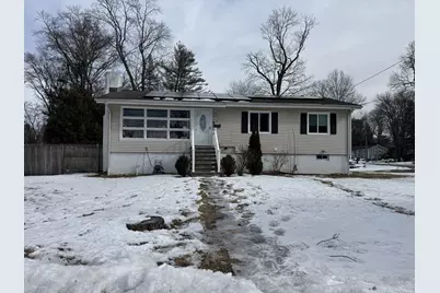 39 Saddle Road, Norwalk, CT 06851 - Photo 1