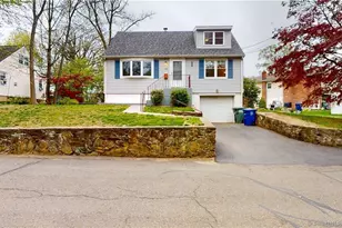 145 Rooster River Blvd, Bridgeport, CT 06606 - Photo 1