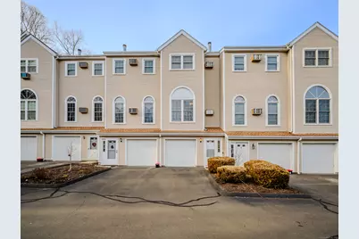 350 Bristol Street #APT D9, Waterbury, CT 06708 - Photo 1