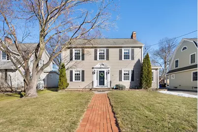 38 Foxcroft Road, West Hartford, CT 06119 - Photo 1