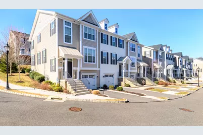 6 Putnam Lane #6, Danbury, CT 06810 - Photo 1