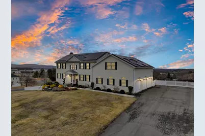 34 Watch Hill Drive, Middletown, CT 06457 - Photo 1