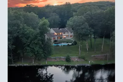 13 Cove Road, Brookfield, CT 06804 - Photo 1