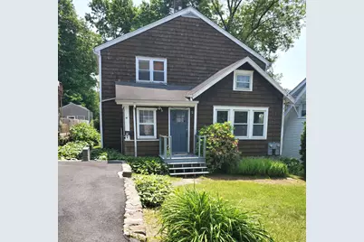 14 Sycamore Street, Norwalk, CT 06855 - Photo 1