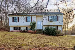 18 Sarah Dr, Montville, CT 06382 - Photo 1