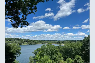 33 Cornell Road, Danbury, CT 06811 - Photo 1