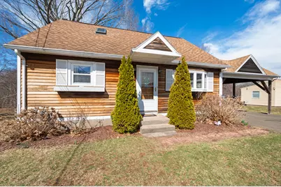 34 Reskin Drive, Wallingford, CT 06492 - Photo 1