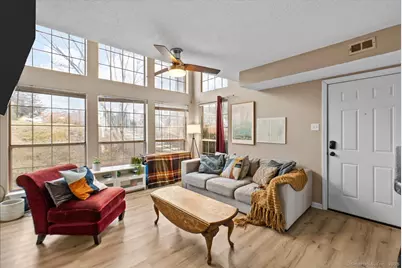 168 Carriage Crossing Lane #168, Middletown, CT 06457 - Photo 1