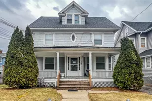 28 Chestnut St, Norwalk, CT 06854 - Photo 1
