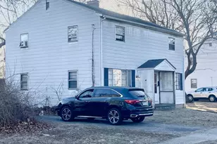 325 McKinley Ave, Stratford, CT 06615 - Photo 1