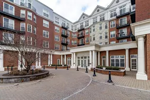 85 Memorial Rd, West Hartford, CT 06107 - Photo 1