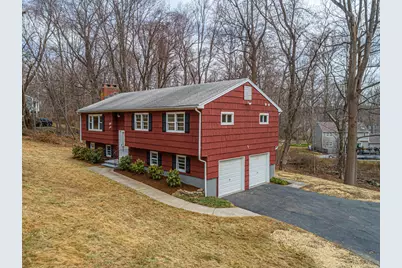 31 Ferndale Drive, Easton, CT 06612 - Photo 1