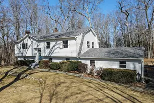 105 Pepper Tree Hill Ln, Southbury, CT 06488 - Photo 1