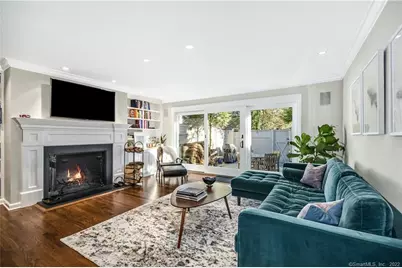 312 Elm Street #APT 3, New Canaan, CT 06840 - Photo 1