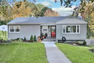 5 Pepperidge Rd, Trumbull, CT 06611 - Photo 1