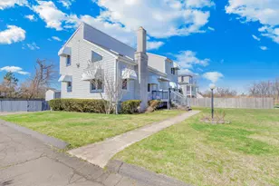 14 Montauk Rd, East Haven, CT 06512 - Photo 1