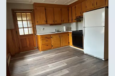 54 Elm Street #1 First Floor, Enfield, CT 06082 - Photo 1