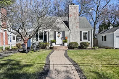 96 Quaker Lane North, West Hartford, CT 06119 - Photo 1