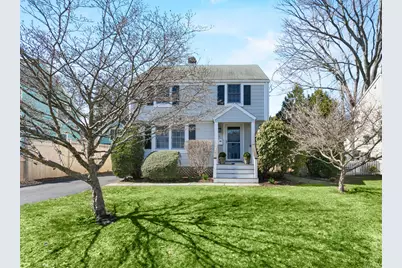 70 Ann Street, Fairfield, CT 06824 - Photo 1